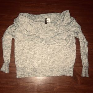 Divided h&m cropped sweater